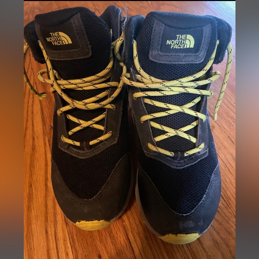 The North Face Boys 3.5 Black and Yellow Hiking Shoes